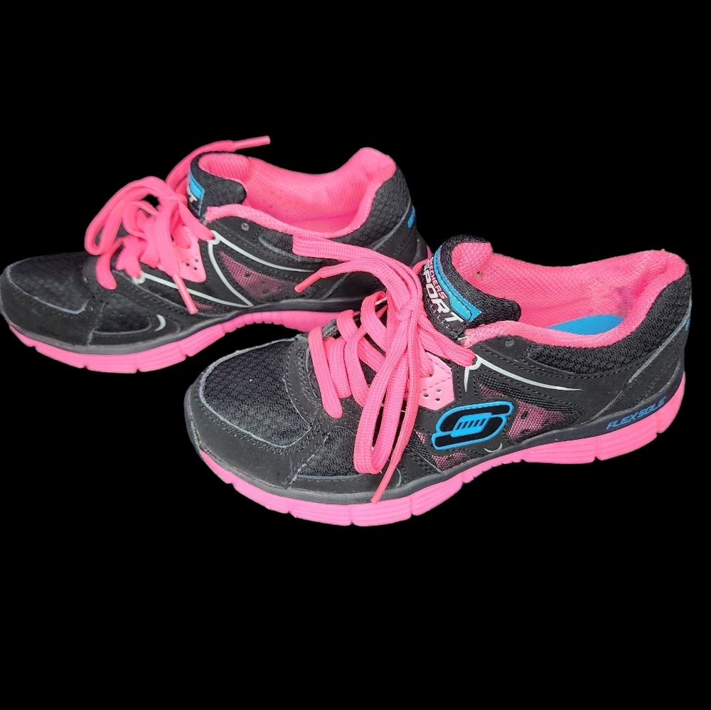 Skechers Black and Pink Sport Sneakers